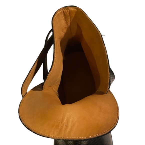 Armando Cabral lizard boots. RARE. EUC - Picture 5 of 9